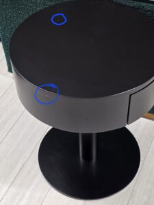 helsinki pilleripöytä yöpöytä/apupöytä